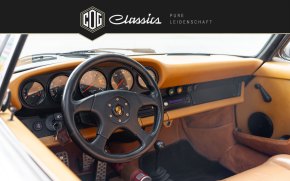 Porsche 911 Targa 2.7 23