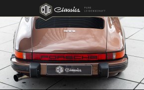 Porsche 911 Targa 2.7 10