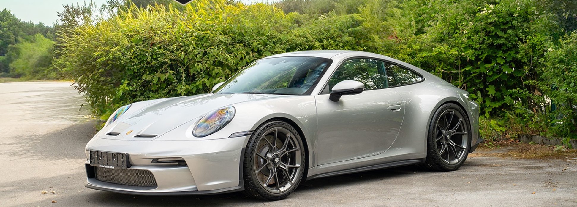 Porsche 911 GT3 Touring  2