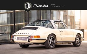 Porsche 911  Targa 2.4 K Jetronic 12