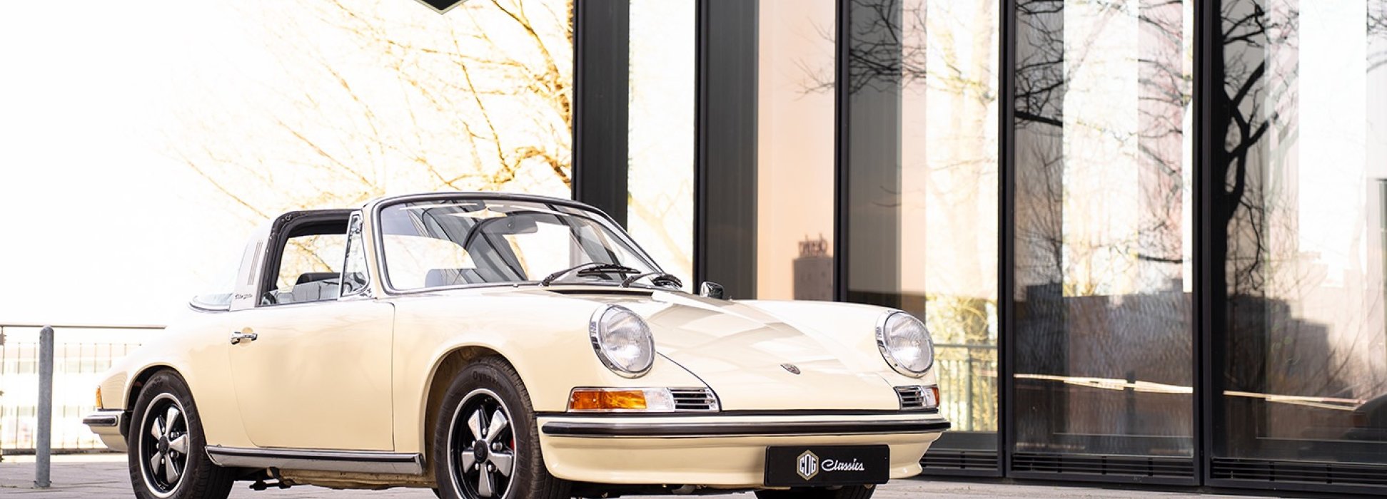 Porsche 911  Targa 2.4 K Jetronic 3