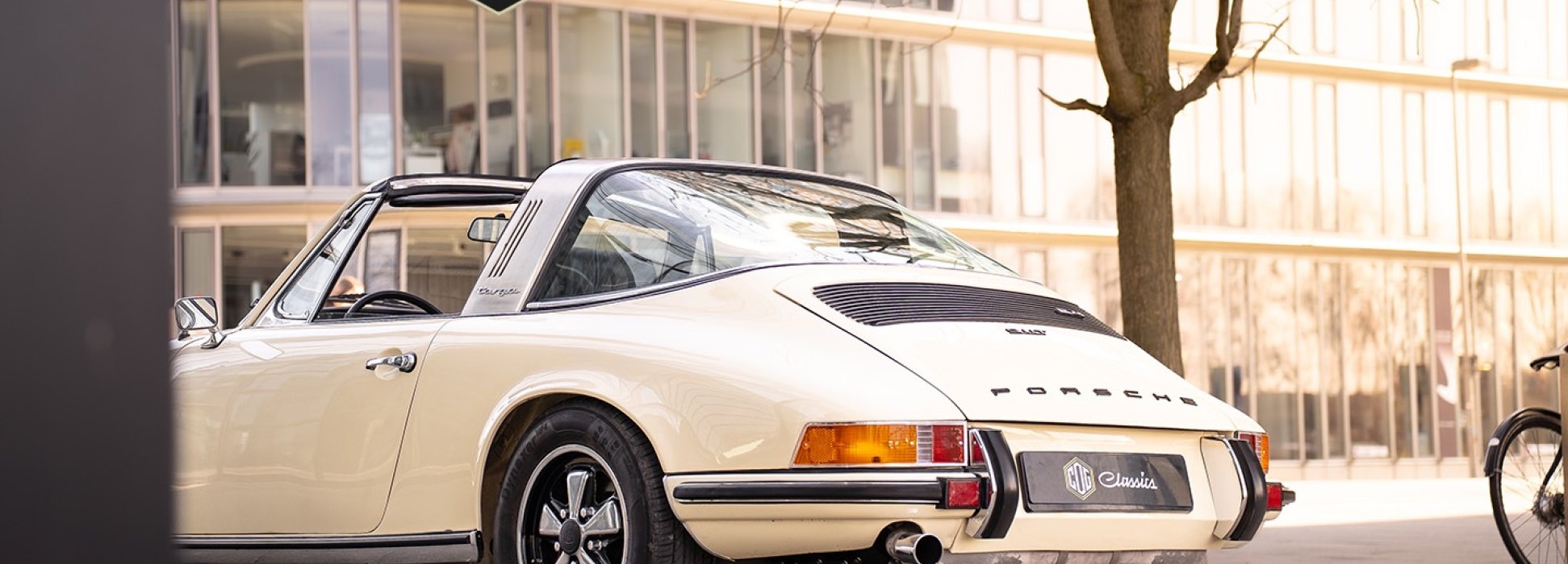 Porsche 911  Targa 2.4 K Jetronic 4