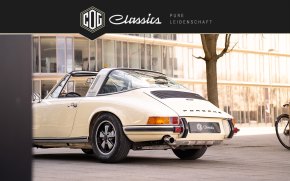 Porsche 911  Targa 2.4 K Jetronic 6