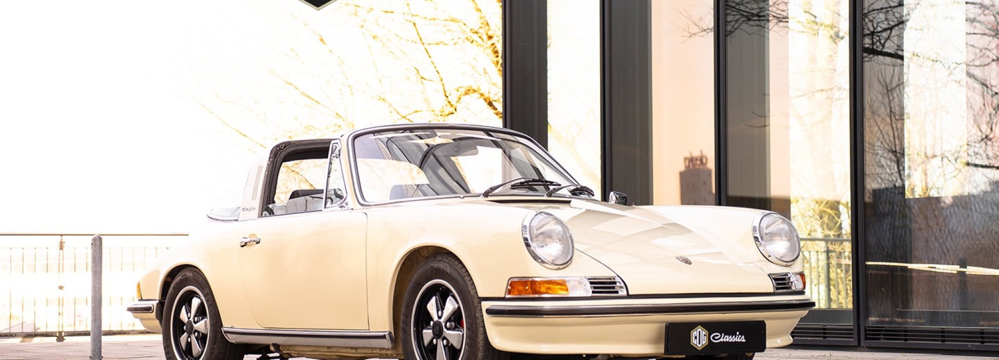 Porsche 911  Targa 2.4 K Jetronic 7