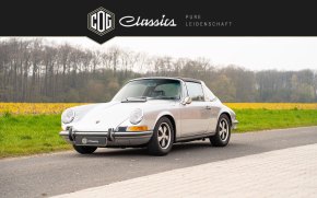 Porsche 911 S 2.2 Targa  3
