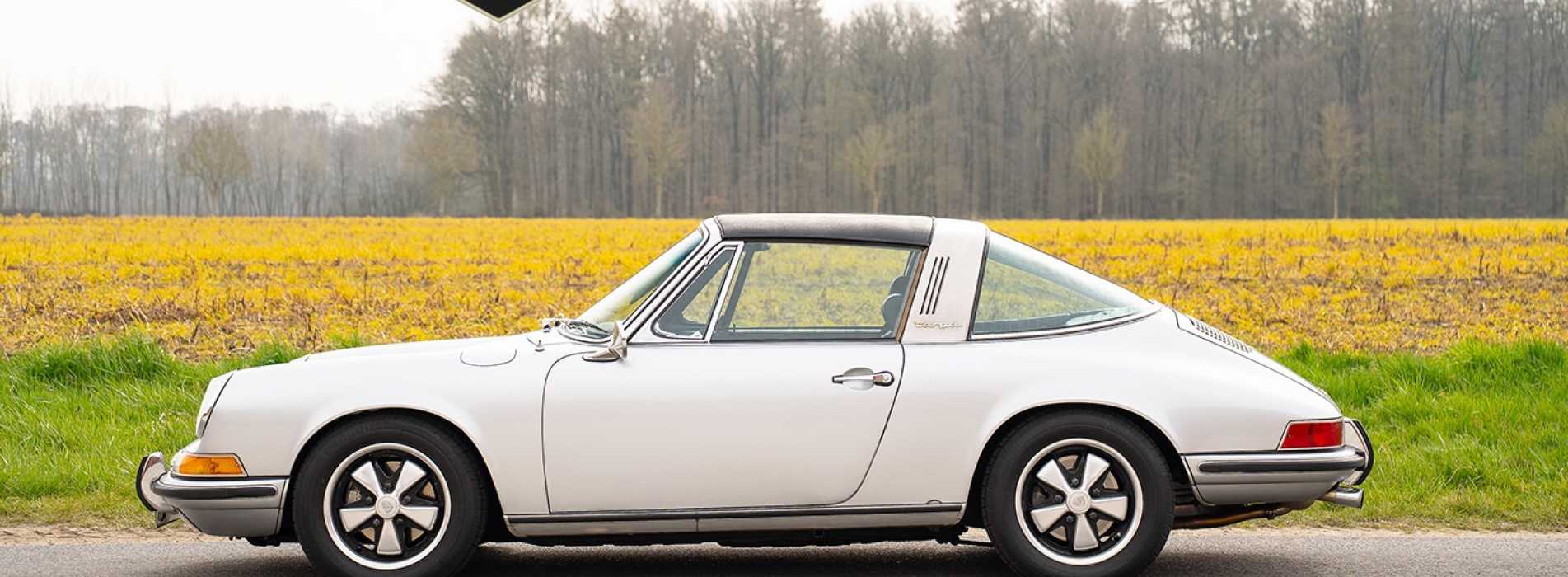 Porsche 911 S 2.2 Targa  4