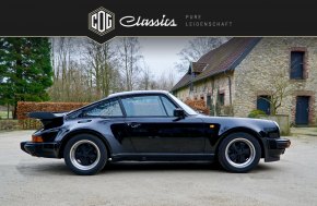 Porsche 930 Turbo 3.3 8