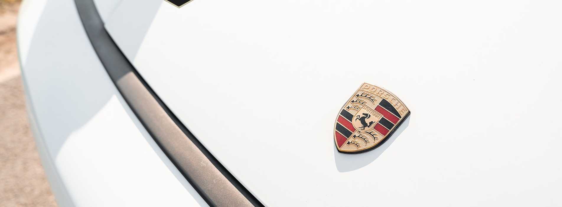 Porsche 964 Carrera 4 9