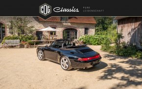 Porsche 993 3.6 Carrera Cabrio 11