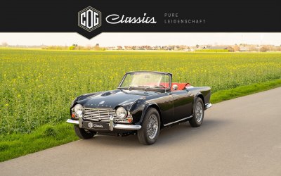 Triumph TR4 1