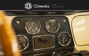 Triumph TR4 45