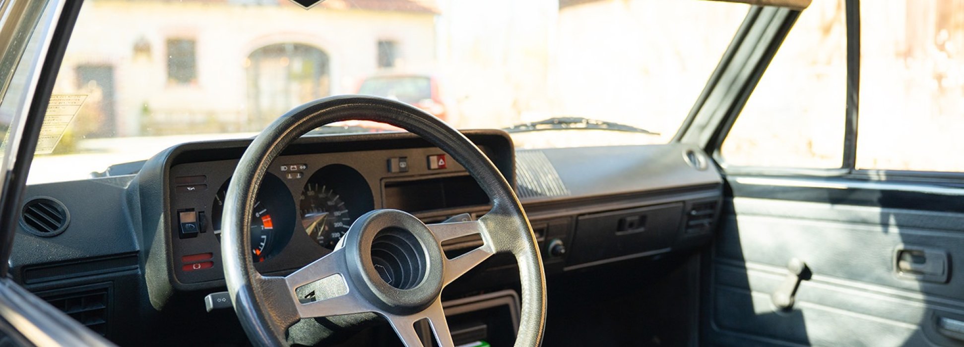 Volkswagen Golf 1 GTI  4