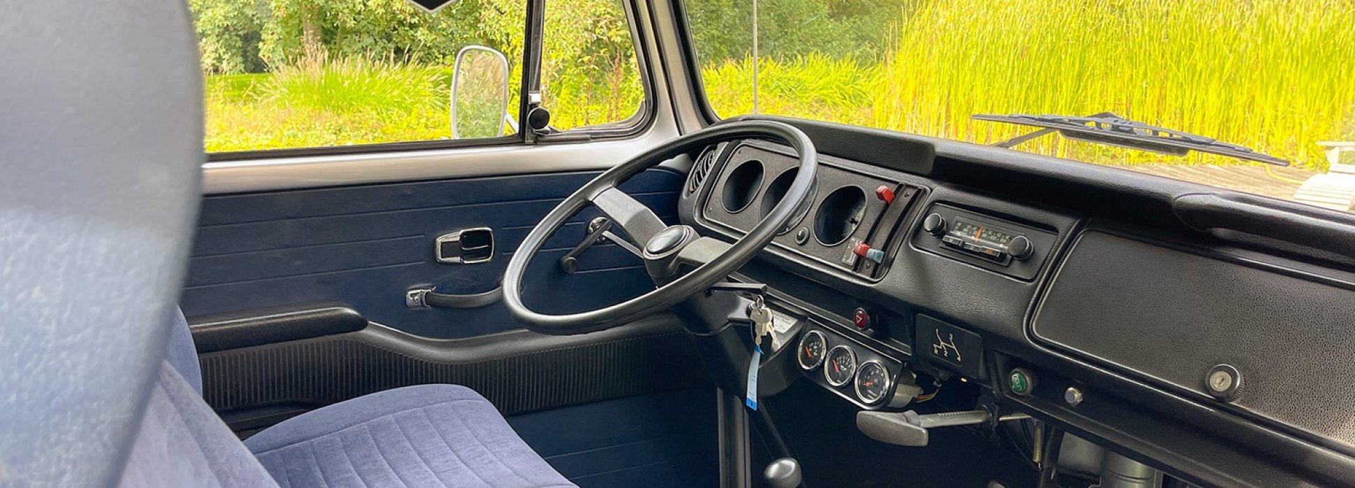 Volkswagen T2 Silberfisch  6